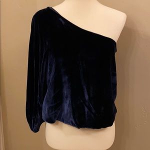 Alice and Olivia Off the shoulder blue velvet Top